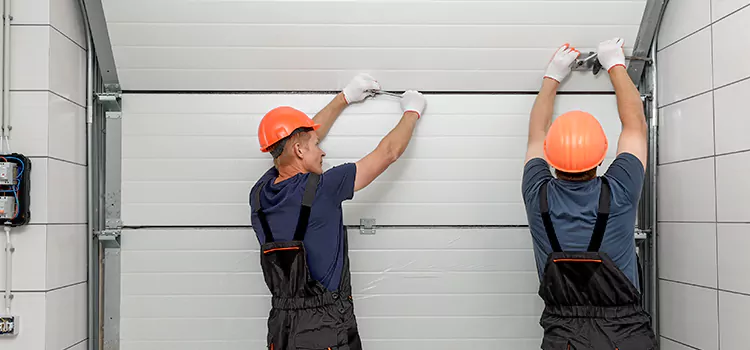 Choose Us for Your Garage Door Needs in Hicksville