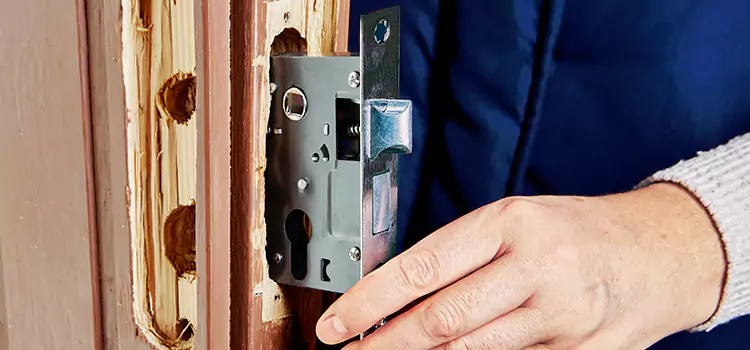 Garage Door Lock Replacement Hicksville